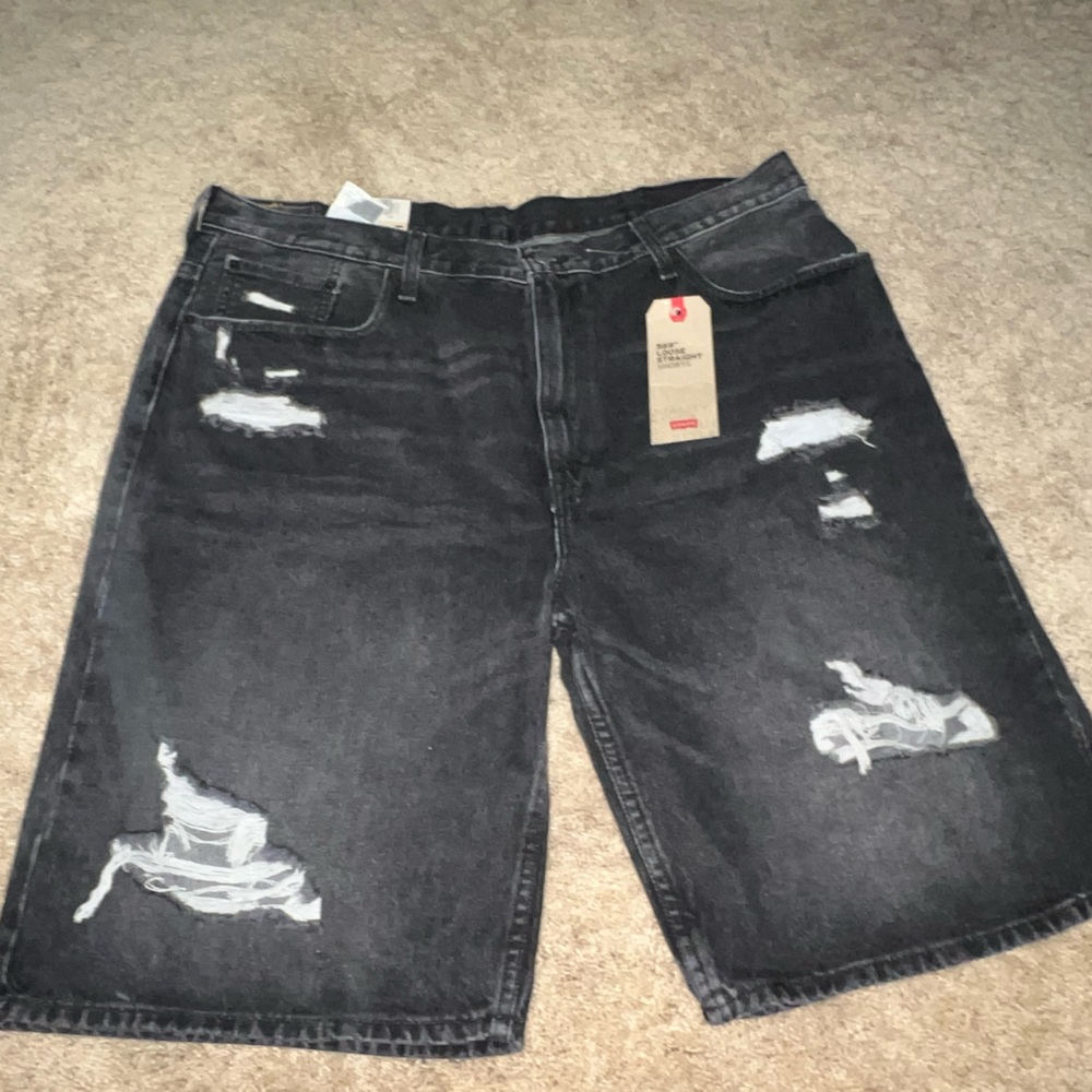 Levi’s distressed jean shorts